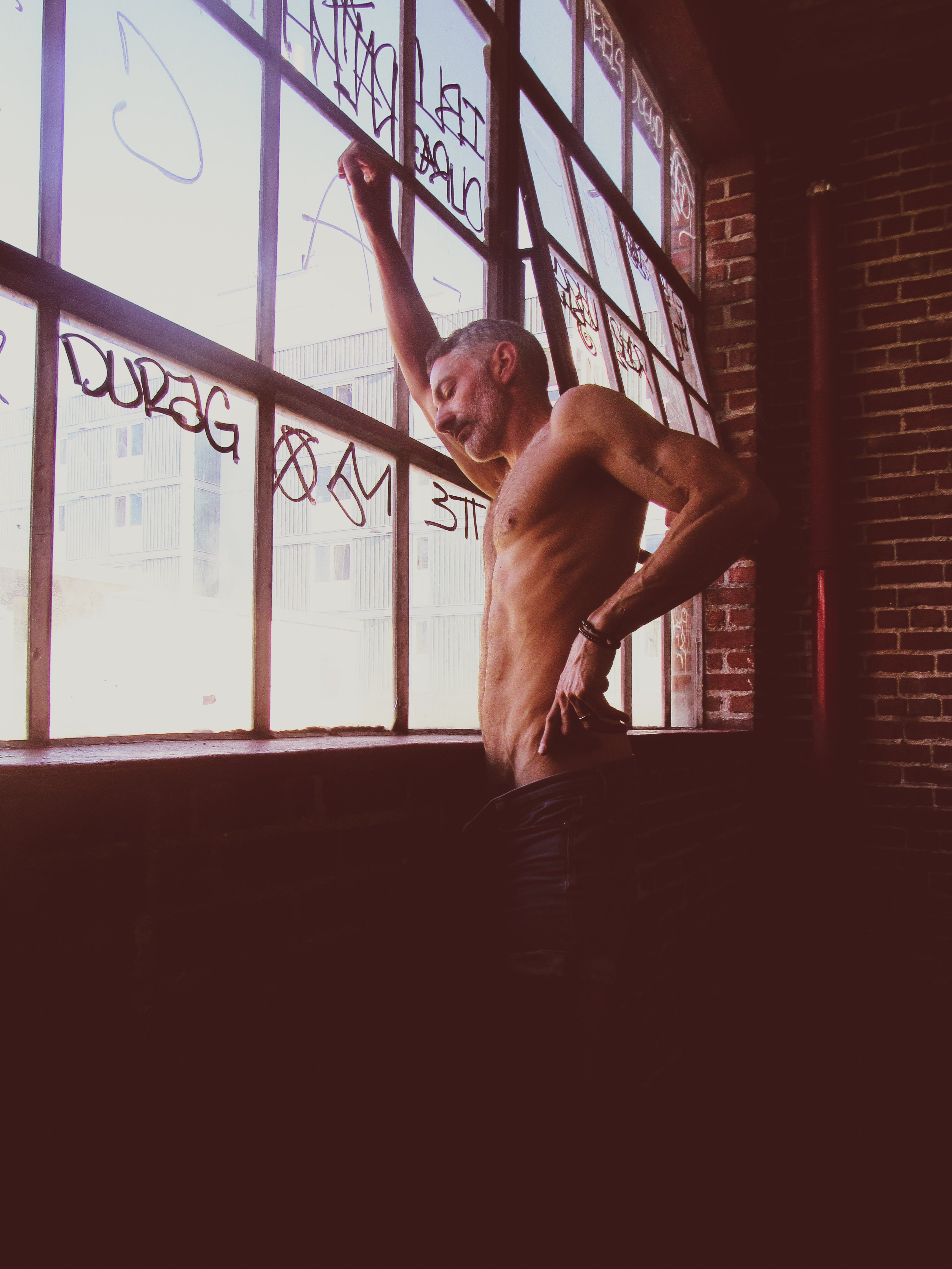 Mr.Anonymous "Unapologetic"